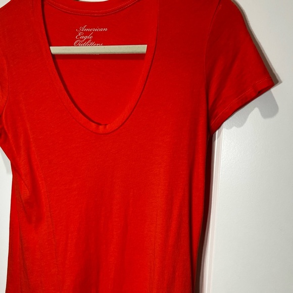 American Eagle Orange Short Sleeve T-shirt Size Small - Picture 8 of 8
